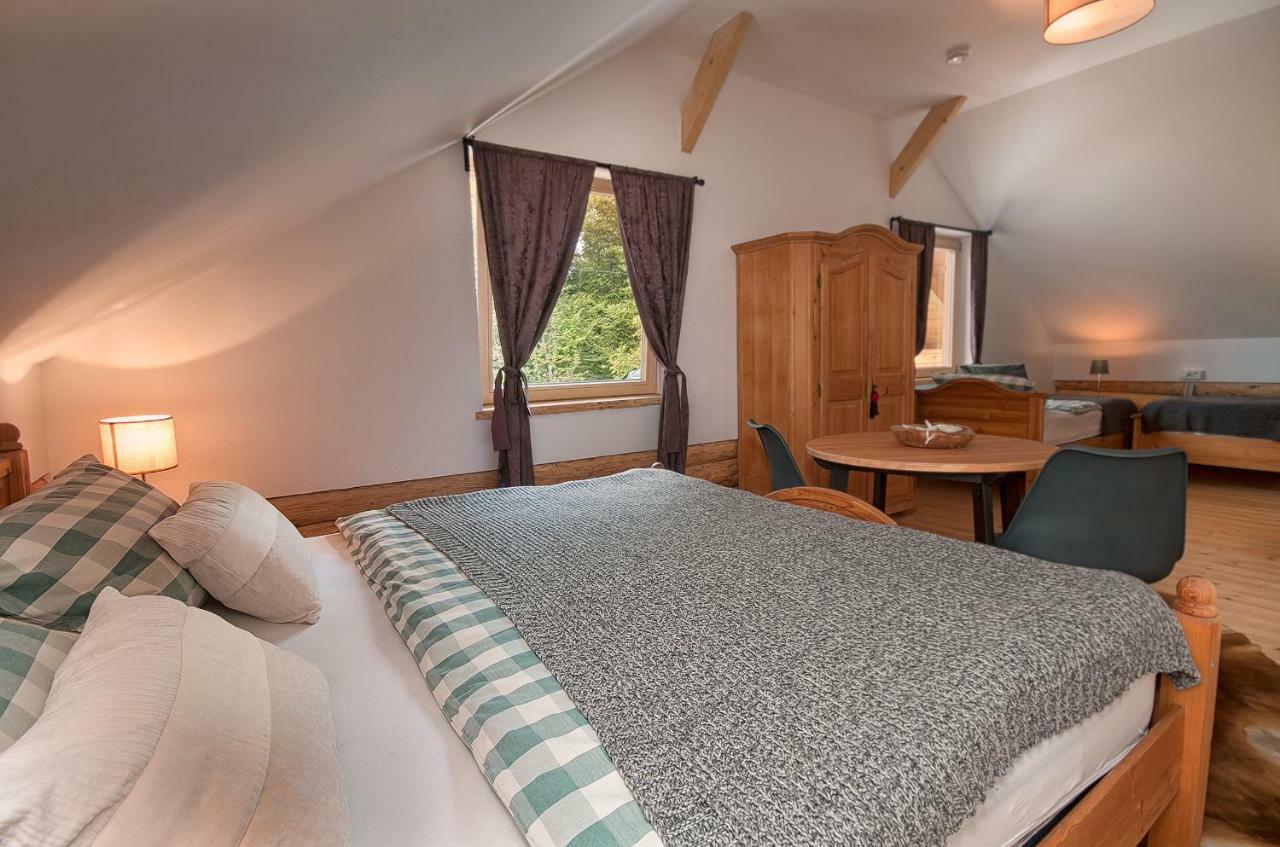 Woods Lodge Plitvice Lakes Dreznik Grad Luaran gambar